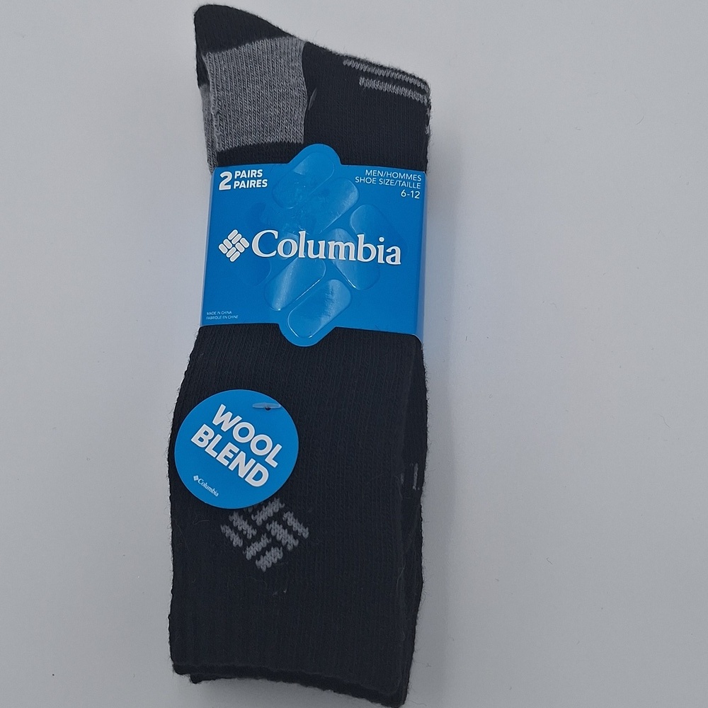 Columbia Men's Gray and Black Wool Blend Crew Socks